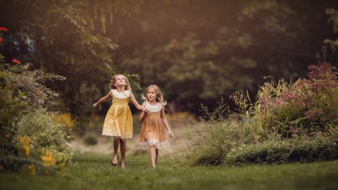 Family Photography: Pro Tips for Getting Great Sibling Shots